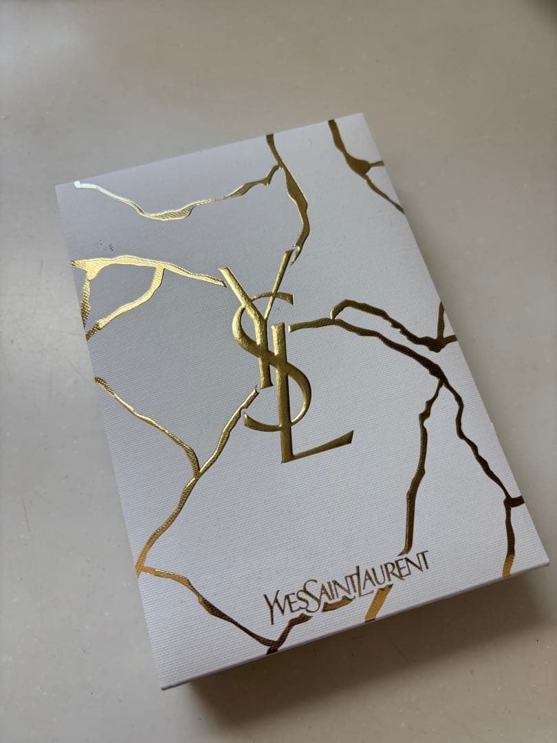 イヴ・サンローランYSLミニフレグランスセット