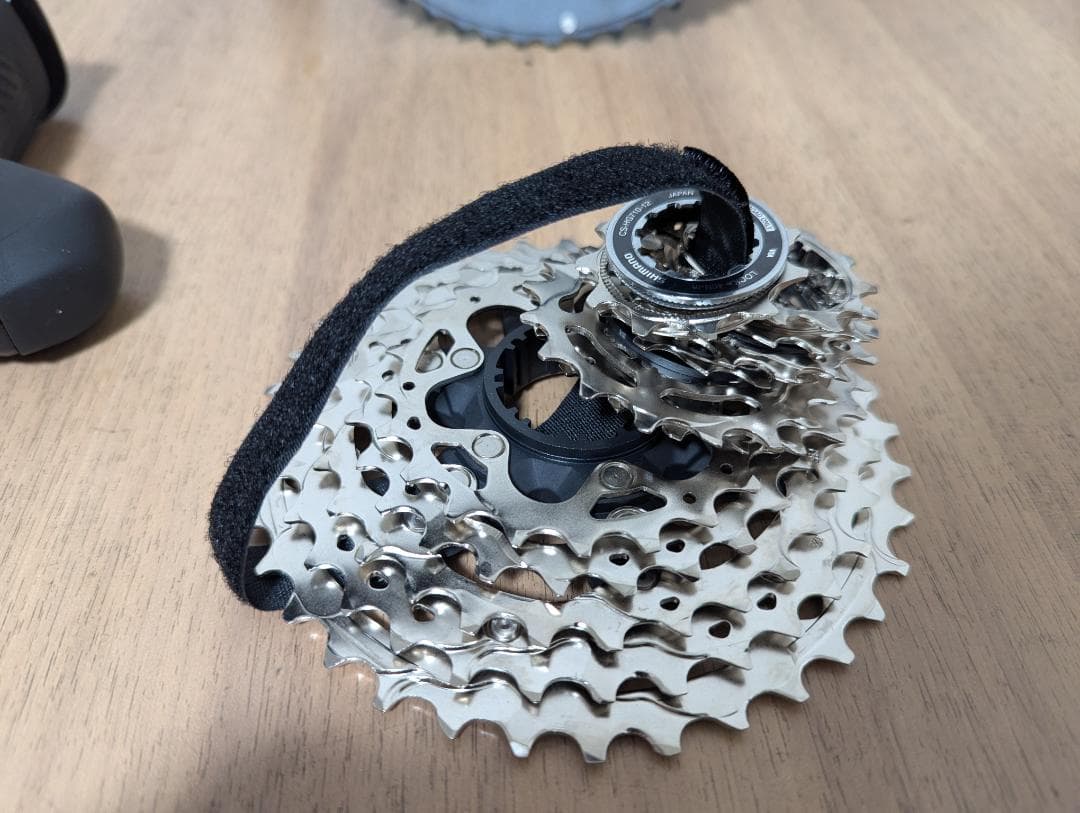 未使用品 Shimano GRX 2×12Sコンポーネントセットハンドル付き