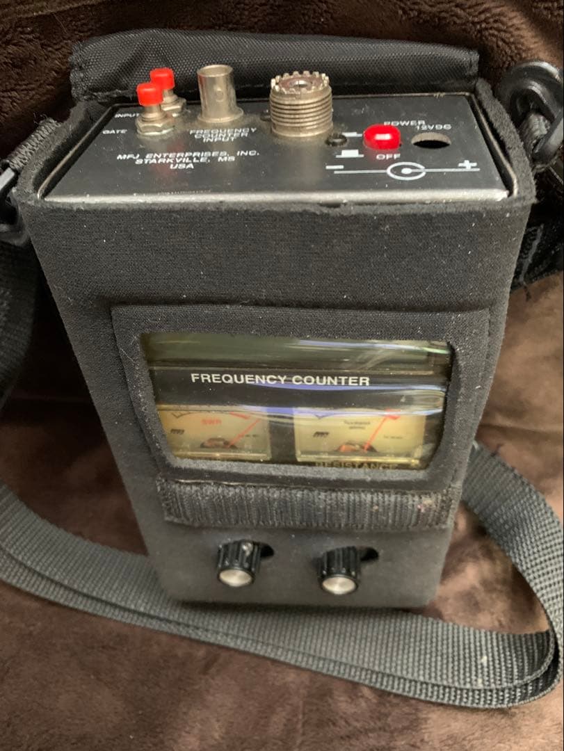 y*4様 MFJ-259 SWRアナライザー 1.8-170 MHz