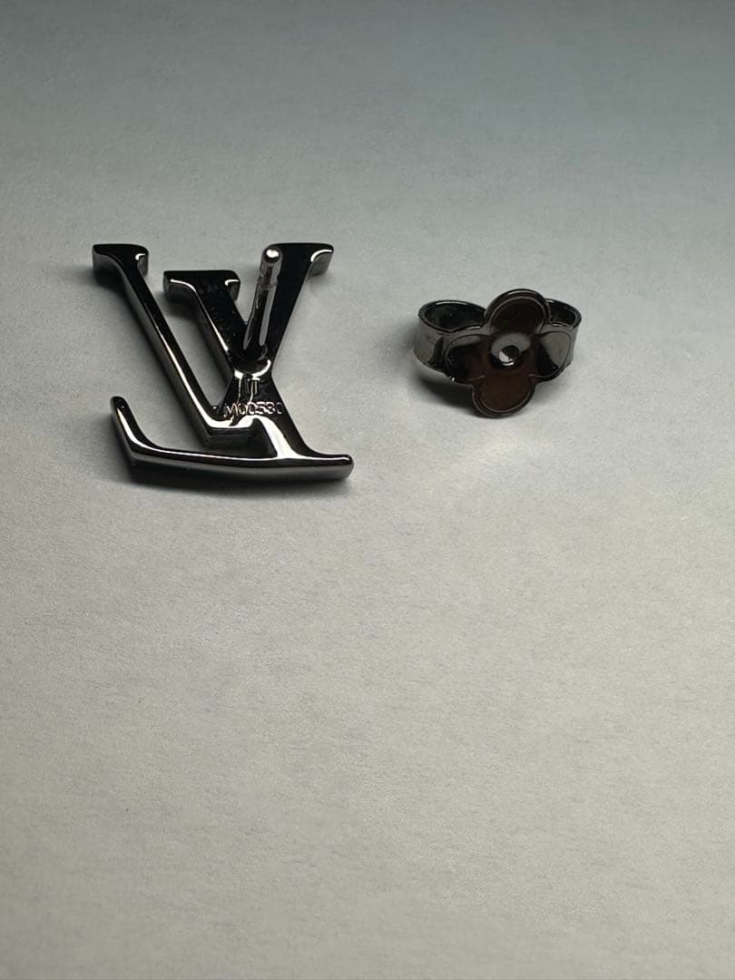 【LOUIS VUITTON】LV インスティンクト　ピアス　ヴィトン⭐︎美品⭐︎