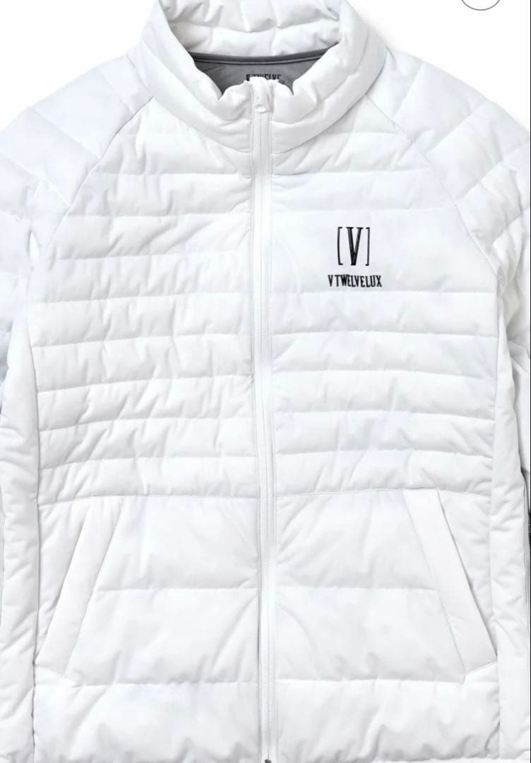 新品未使用正規品【V12/sizeXL】軽量中綿アウター　ストレッチタフタダウン