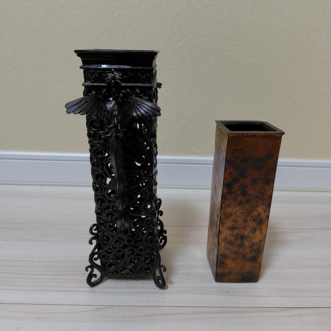 高岡銅器 青銅製花器 角型 唐草透かし 鳳凰耳付（蓋無し）