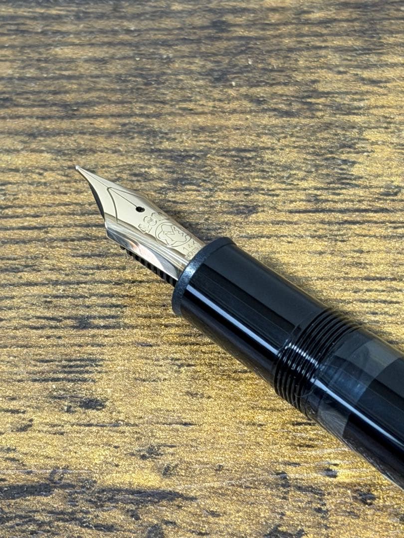 新品未使用　146 ルグラン　西ドイツ製　全金　2段エボナイトペン芯　F 万年筆