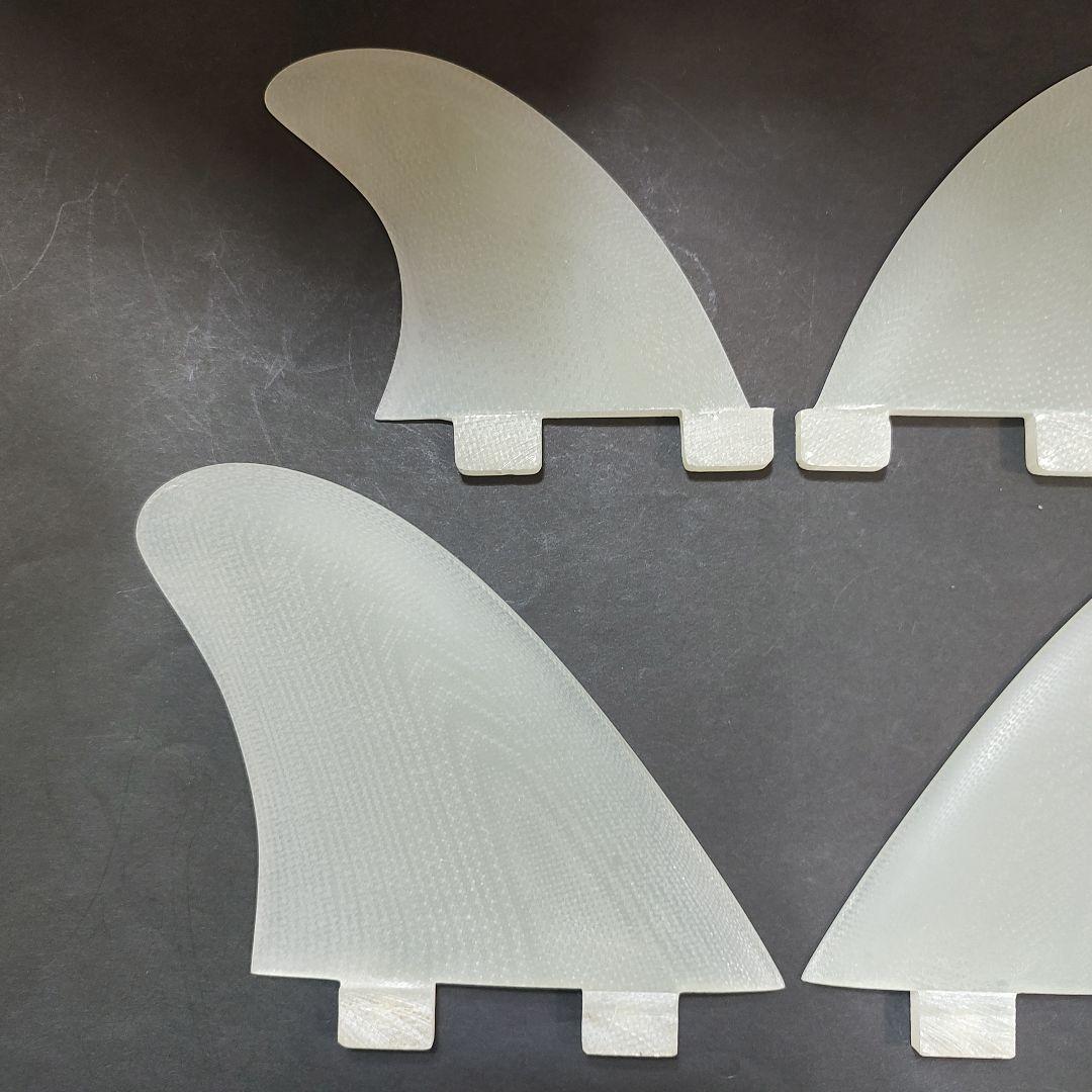 VOLANカラー FCS対応 クワッドフィン Mサイズ