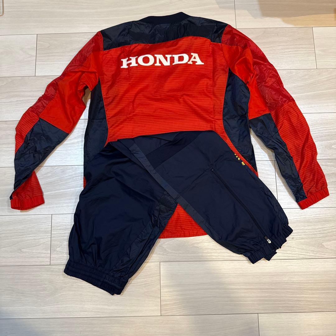 HONDA FC umbro ピステ・ウィンドブレーカー 赤黒 非売品