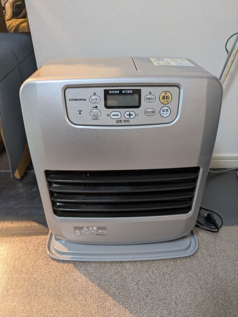 CORONA 石油ファンヒーター/箱付き/可動品
