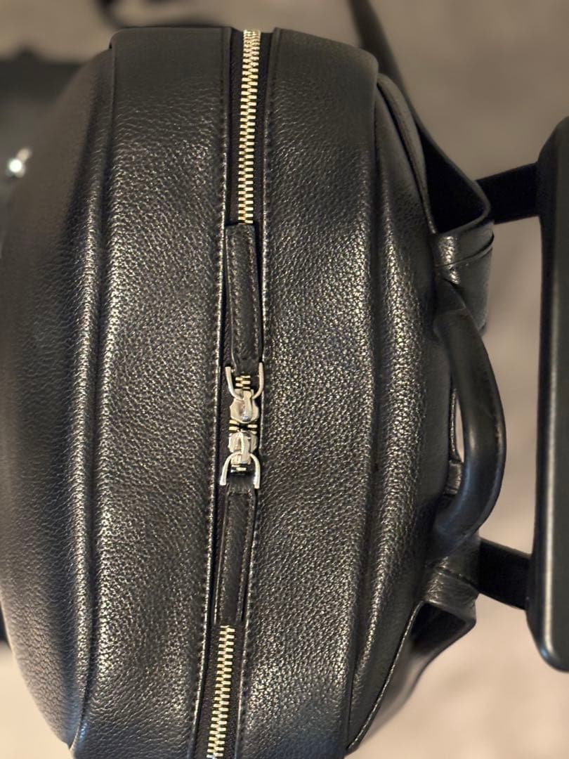 バッグ AUCENTIC Full Grain Leather Backpack