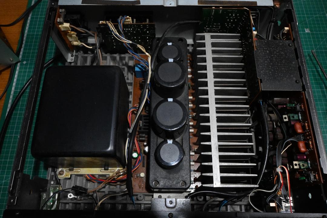 ＳＯＮＹ　プリメインアンプ　ＴＡ－Ｆ３３３ＥＳＧ