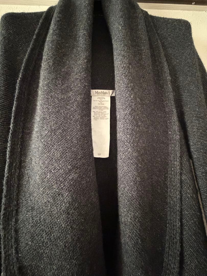 黒いウール混紡カーディガン 長袖