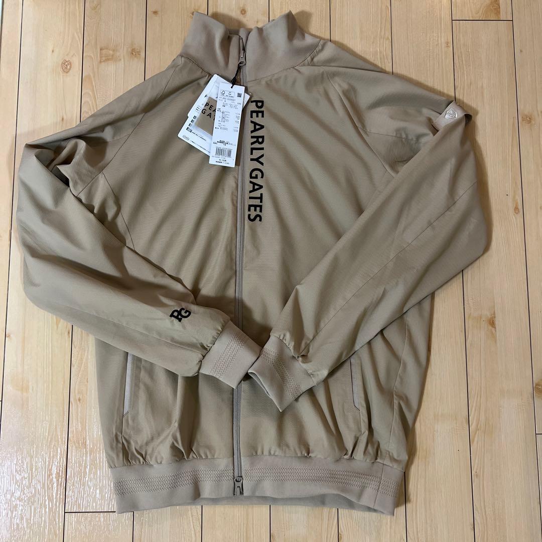 パーリーゲイツのアウター　新品未使用タグ付き　サイズ5 税込み45100円