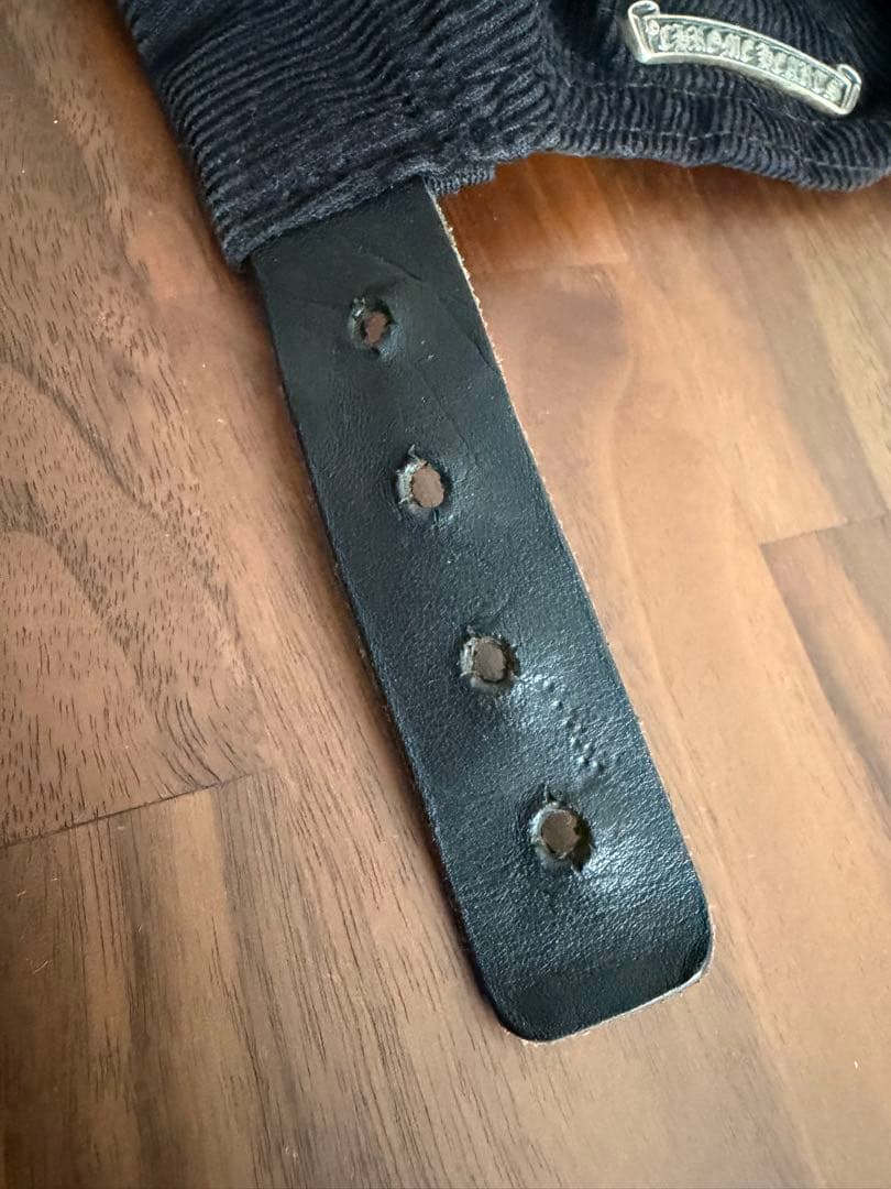 Chrome Hearts TRUCKER CAP ダガー刺繍レザーストラップ