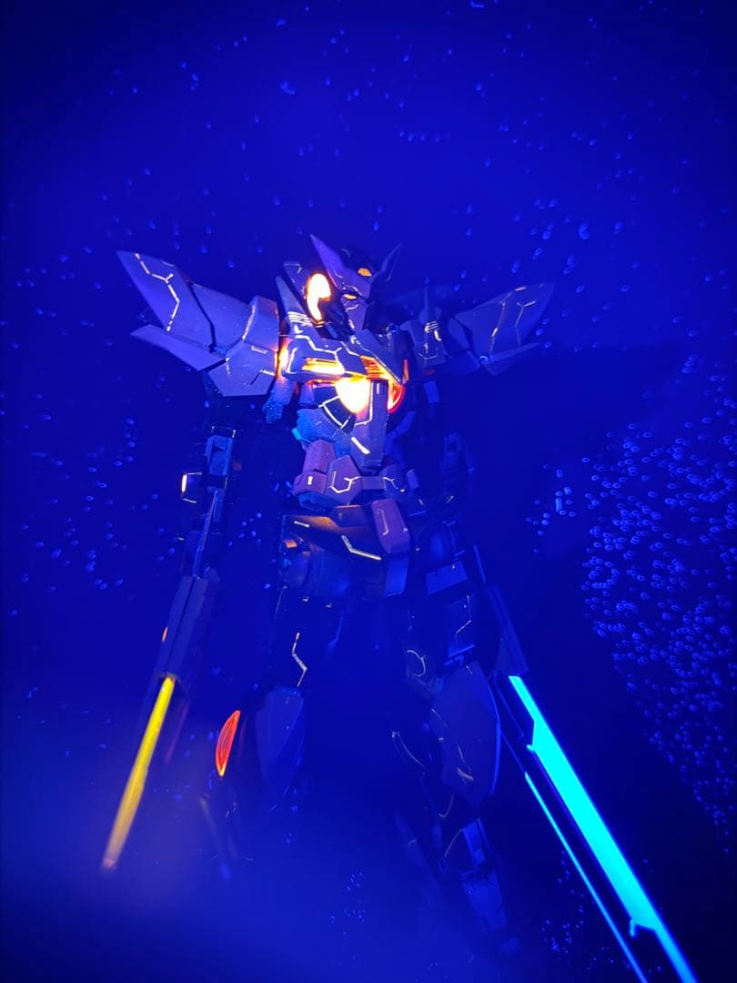 MG エクシアダークマター　【塗装完成品】