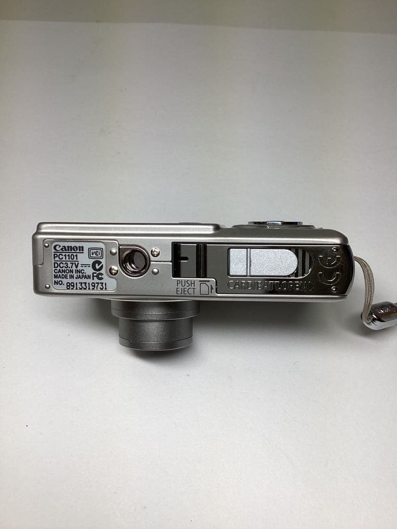 は*な様 Canon IXY DIGITAL 50 バッテリー2個 充電器セット