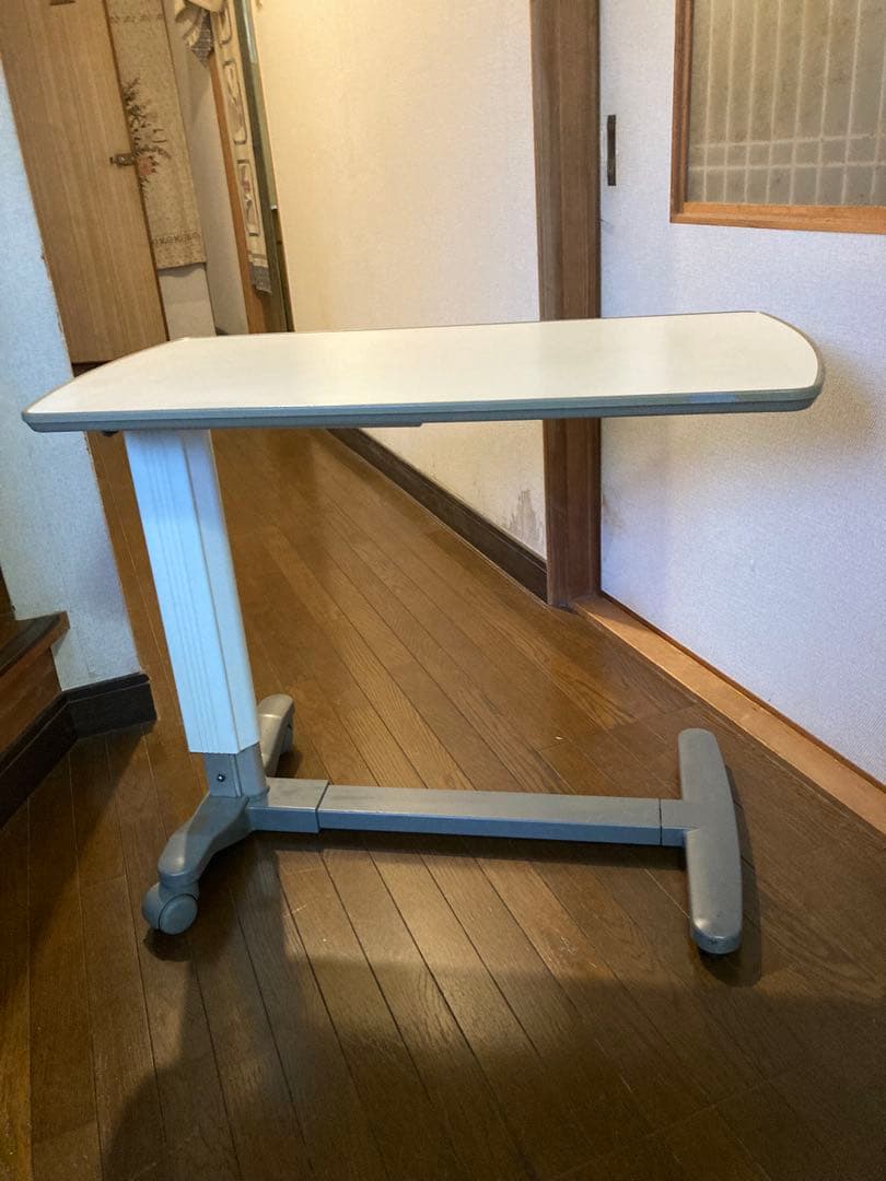 介護ベッド用サイドテーブル　パラマウントベッド　キャスター式　高さ調整可能　介護