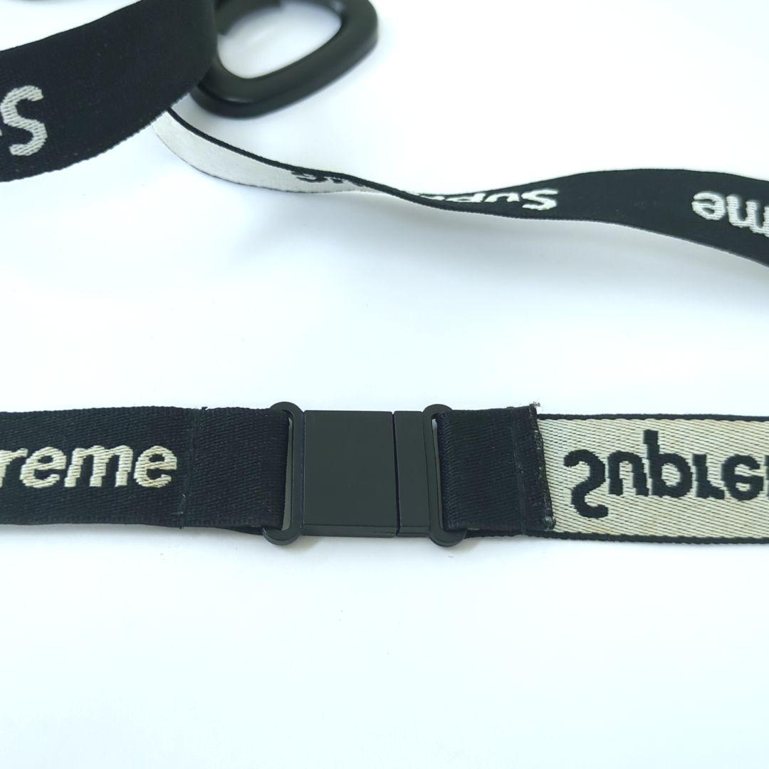 華金☻様Supreme シュプリーム ボトルオープナー ランヤード ネックレス