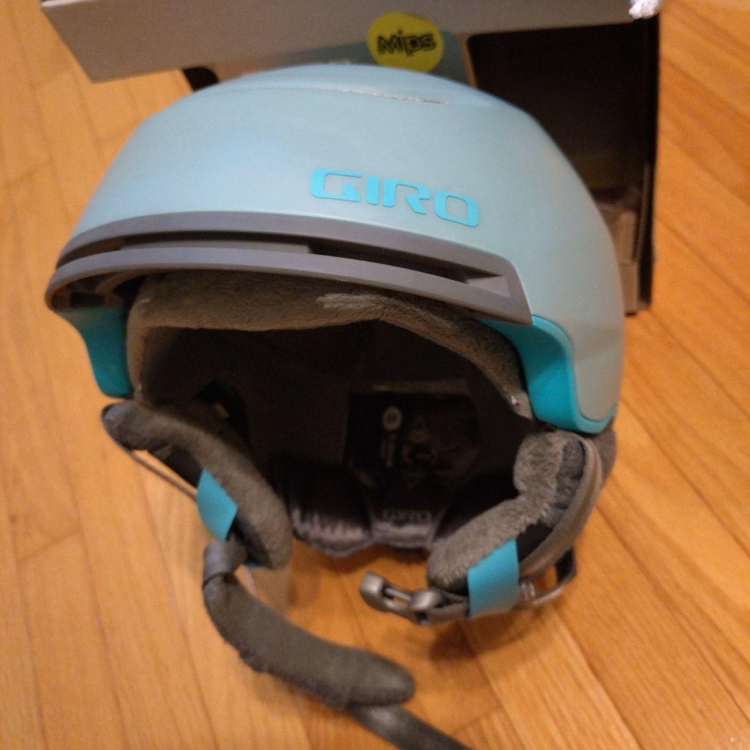 値下げ中!　giro 女性用スキーヘルメット　サイズs