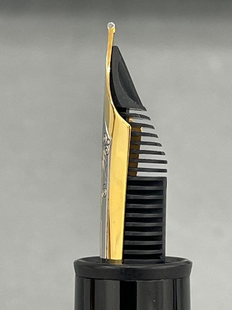 【MINT】モンブラン万年筆 No.149 18k ヘミングウェイ型ペン芯