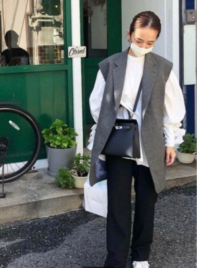 yori shirocon リボンカフスブラウス　美品❣️