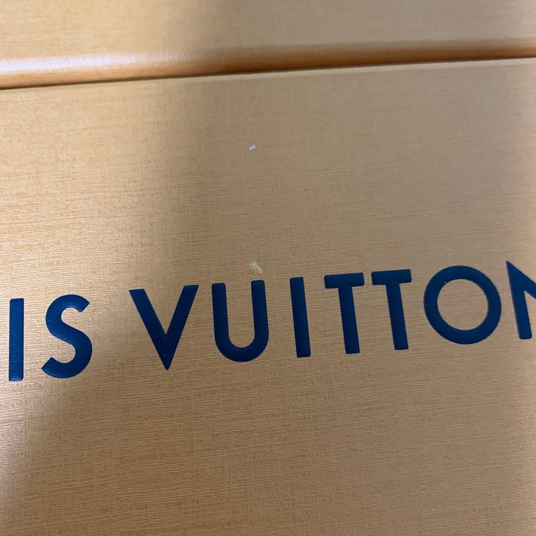 ルイヴィトン　空き箱