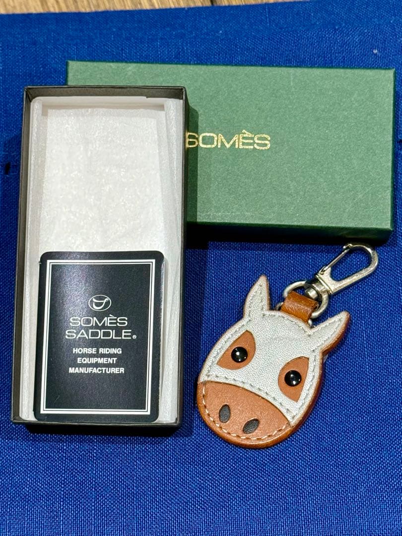 ソメスサドル　馬メンコキーホルダー　シルバー