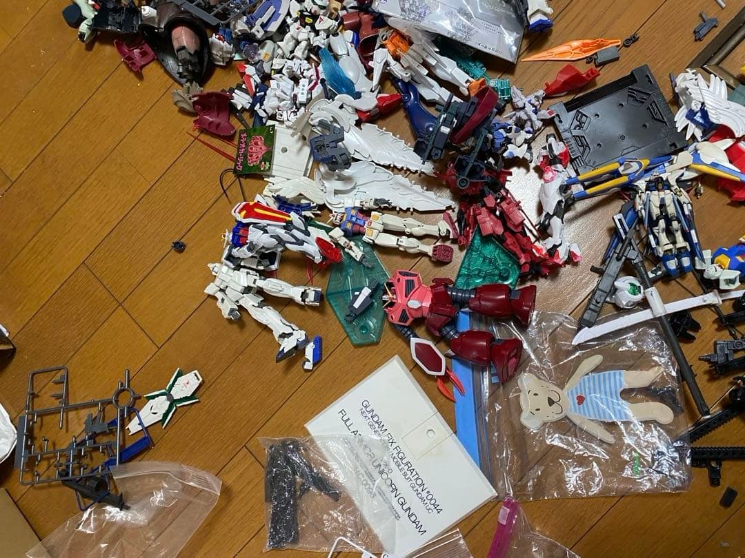 ガンプラ　大量　まとめ売り　フィギュア　hg ベアブリック　その他