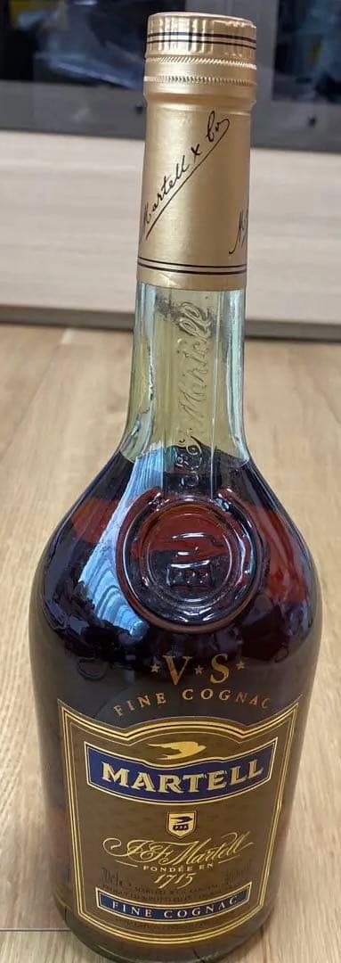 ブランデー古酒　コニャック　レミーマルタン　マーテル