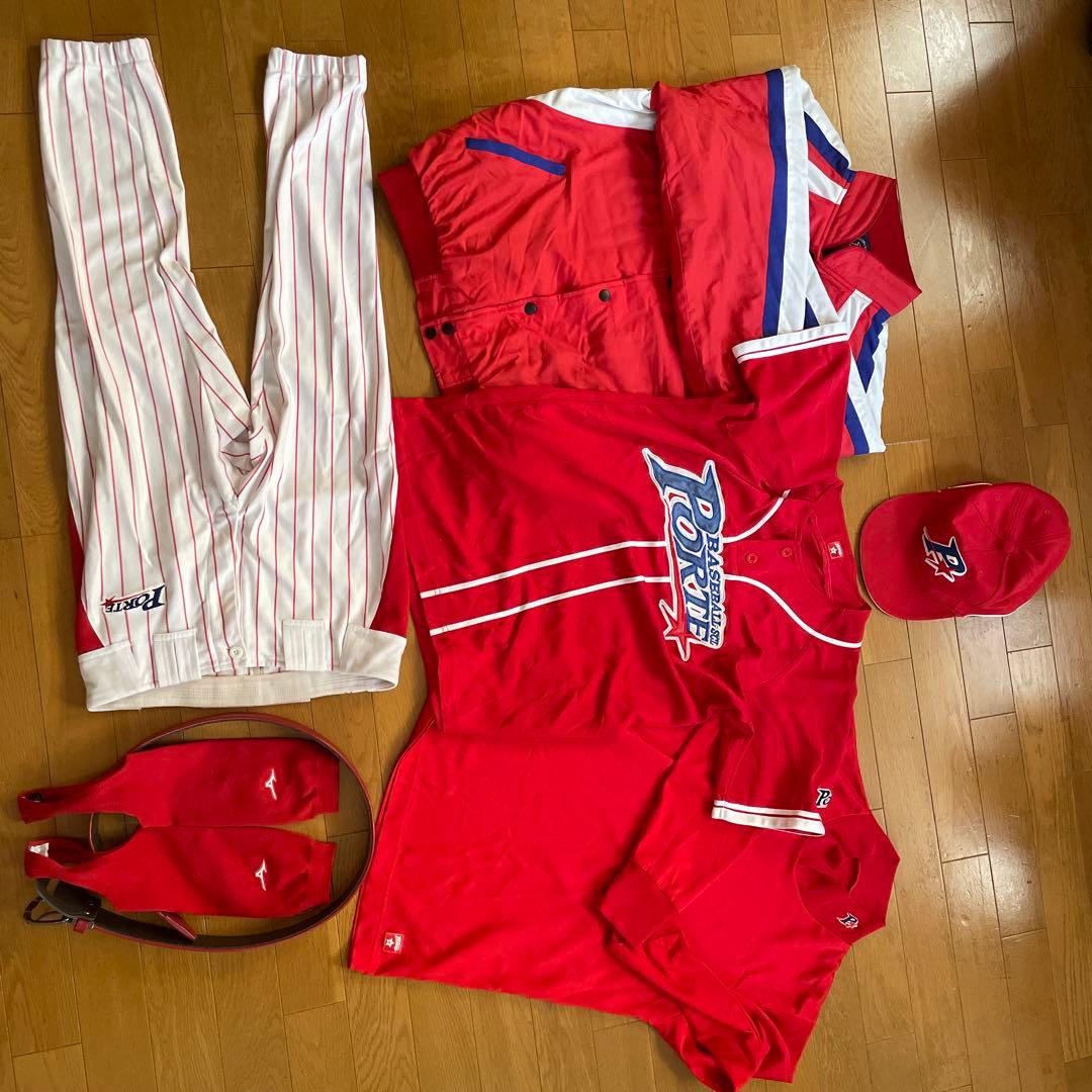 ポルテ　ユニフォーム