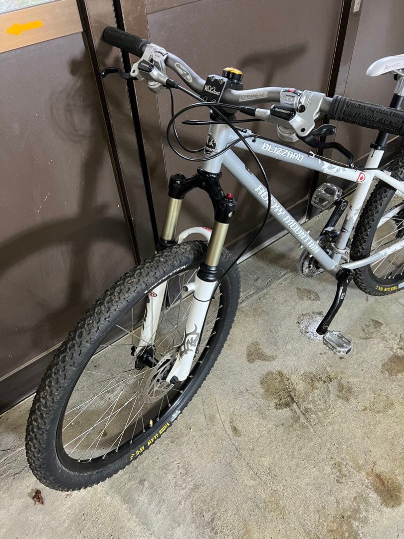 ロッキーマウンテン 26インチ MTB カスタム多数 高性能