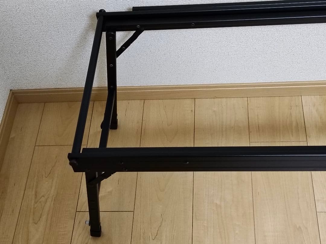 ラーテルワークス　ウッドパネルテーブル