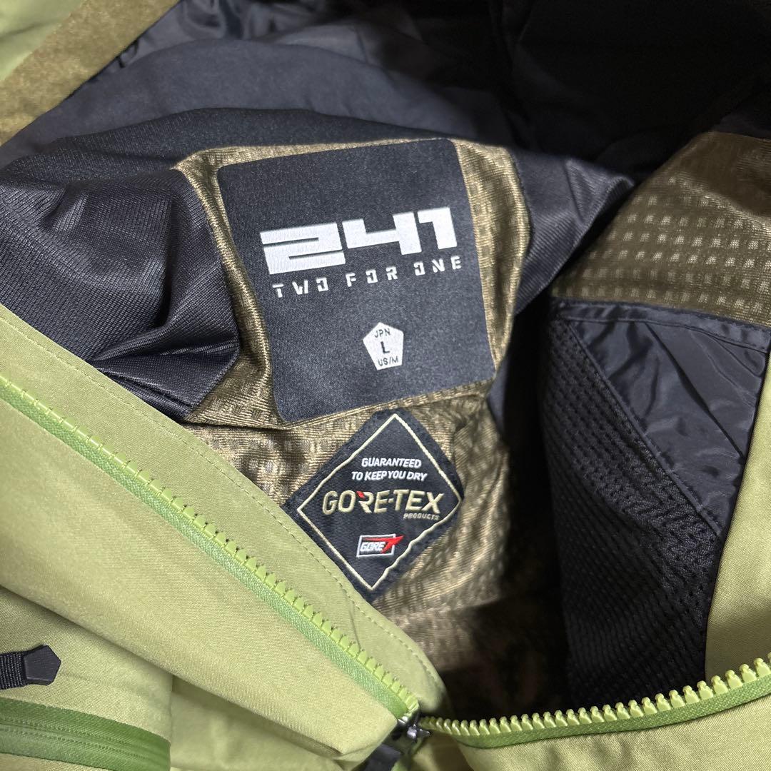 未使用　241 スノーボードJACKET GORE-TEX L
