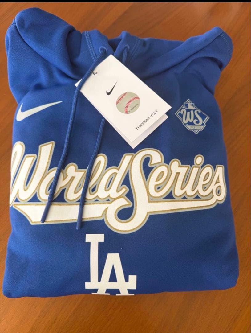 ドジャース　 2025ワールドシリーズNIKEパーカー　L