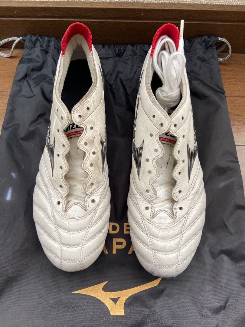 Mizuno Morelia Neo ホワイト/レッド 25.5cm