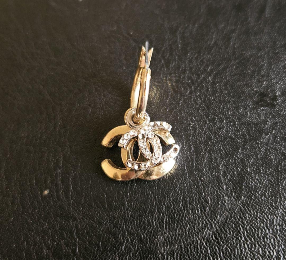 シャネル CHANEL ピアス ヴィンテージ CCロゴ 片耳　クロッシング