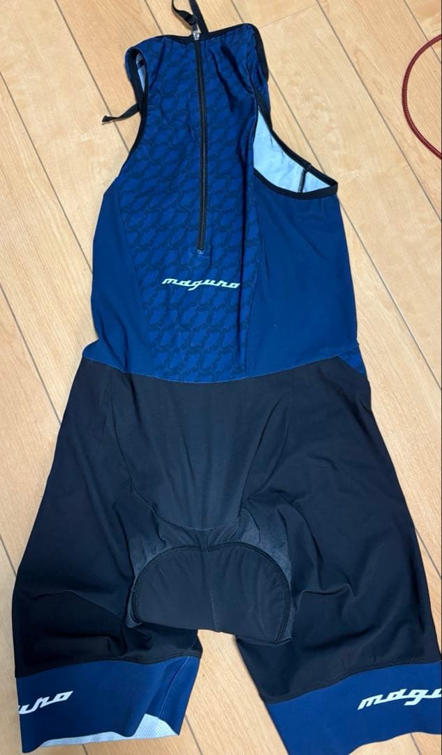 サンボルト トライスーツ Mサイズ