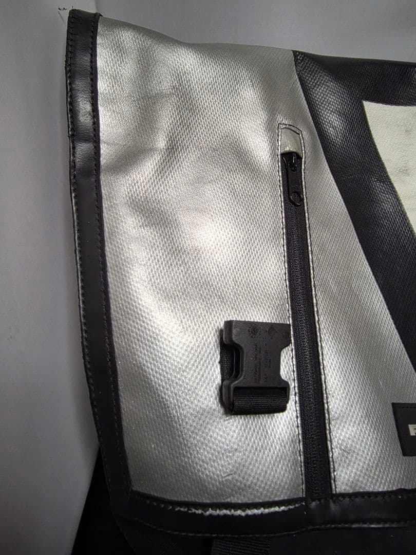 【廃盤】フライターグ F18REX Freitag バッグ シルバー ホワイト