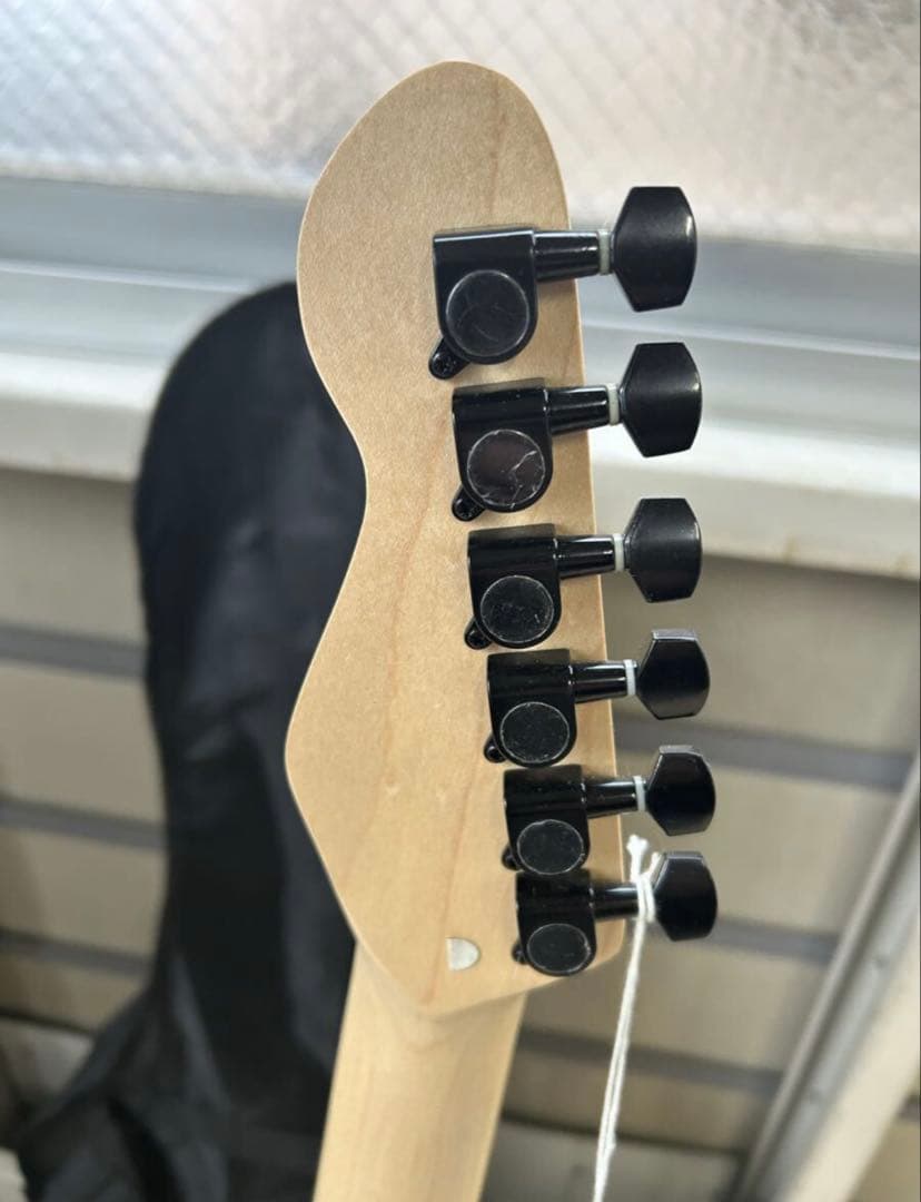 ♦︎⑥SELDER セルダー ストラトキャスター エレキギター サンバーストカラー