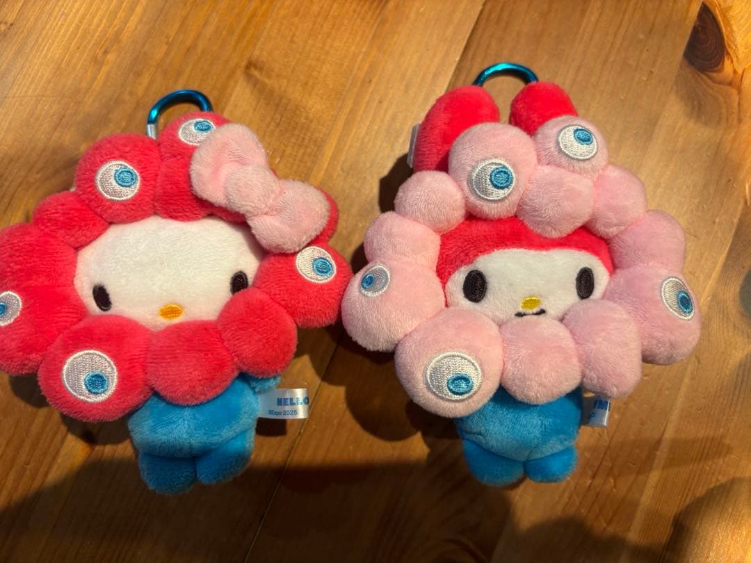 め*い様 サンリオマイメロミャクミャクキティミャクミャク　ぬいぐるみキーホルダー
