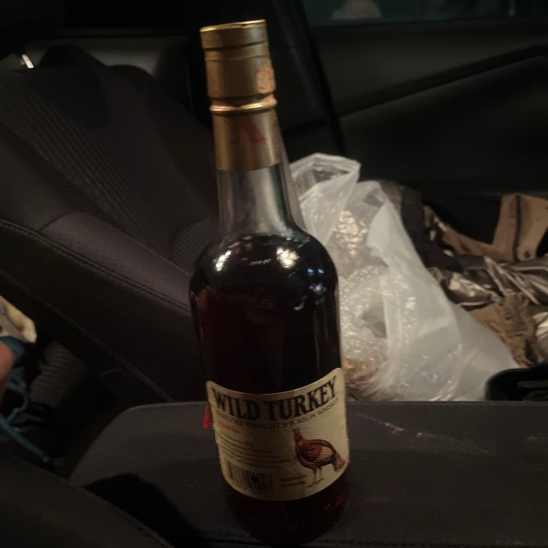 Wild Turkey 8年熟成 バーボンウイスキー 750ml
