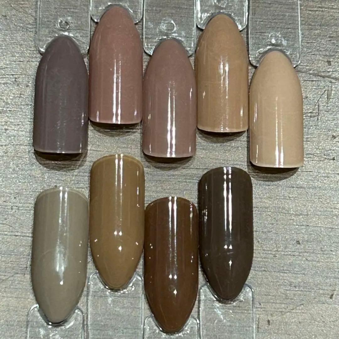 ZOYA／ネイルラッカー(バラ売り可)