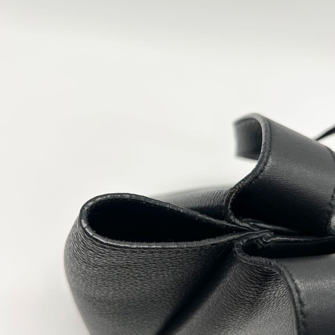 PRADA ミディアム レザー トート ヴィッテロダイノ 1BG335 ブラック