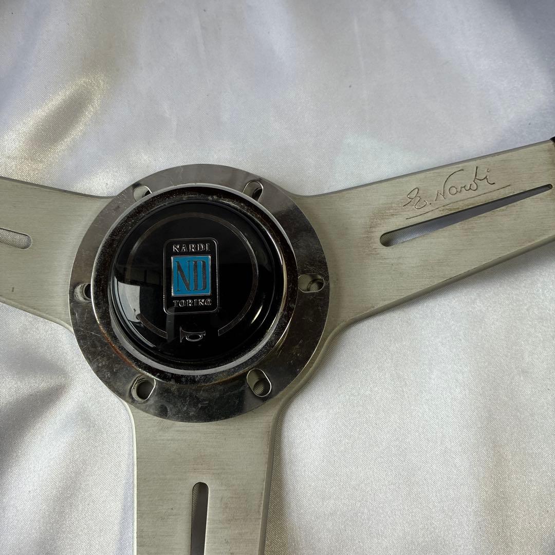 Nardi ステアリング・ハンドル本体