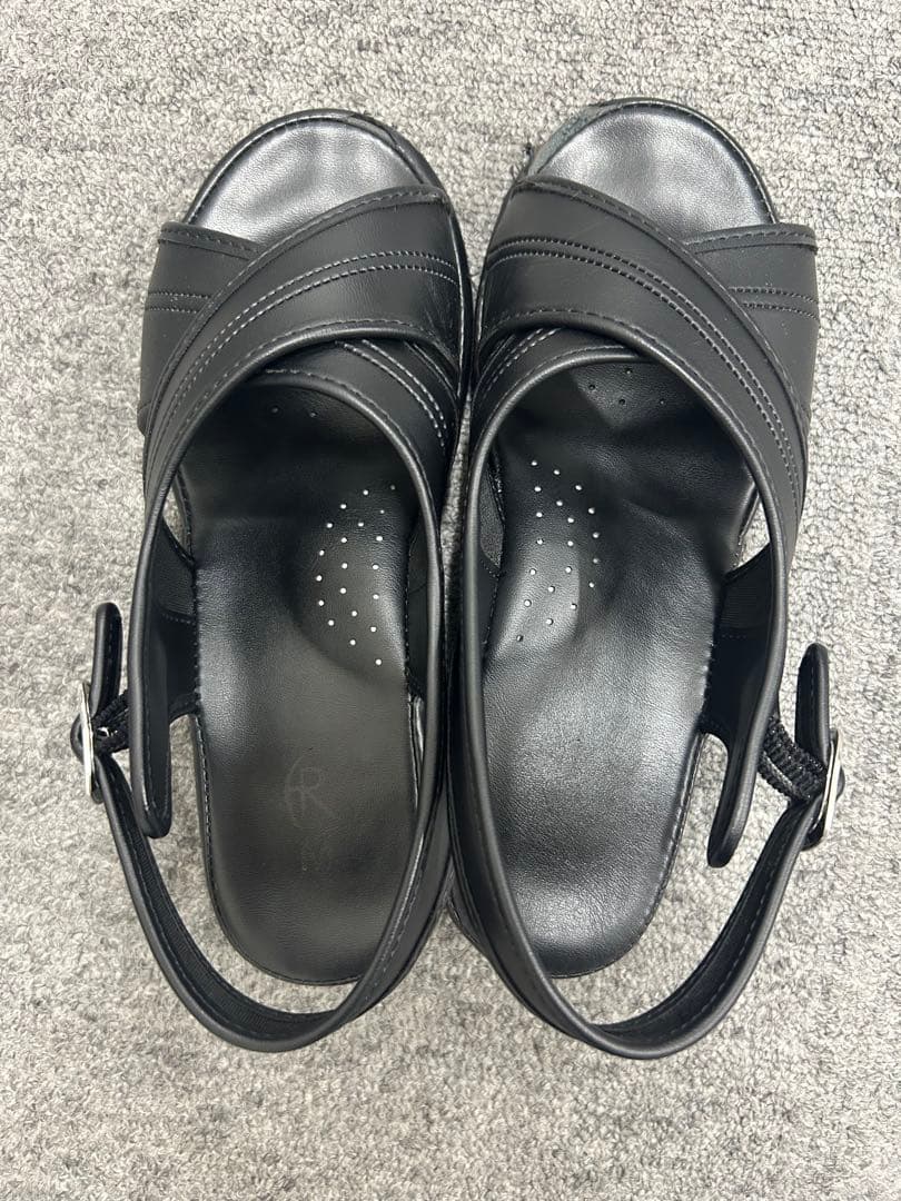 と*も様 ナースシューズ　ナースサンダル　ブラック