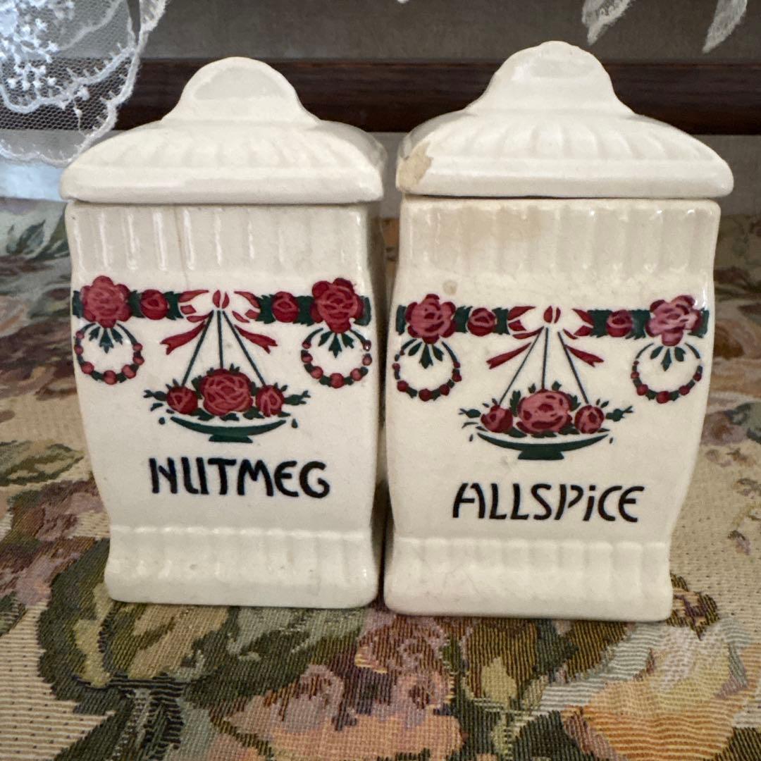ドイツ　アンティーク　陶器スパイスセット 薔薇、花柄装飾柄