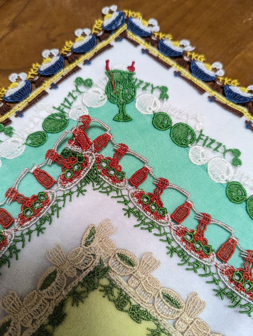 近沢レース　4枚セット