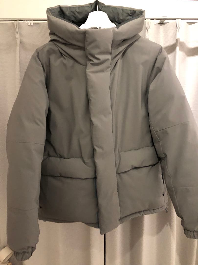 BEAMS グレー ダウンジャケット Mサイズ