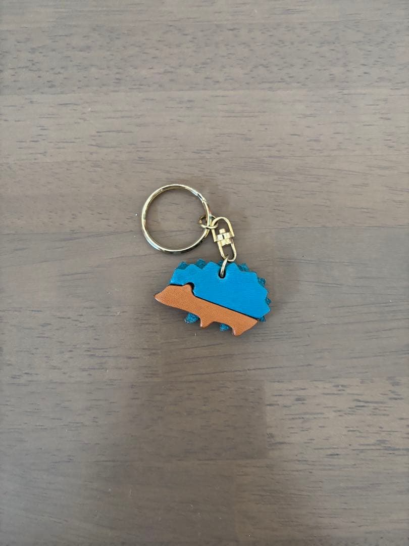 【HERZ】限定セルリアンブルー　名刺入れ・キーホルダー２つ