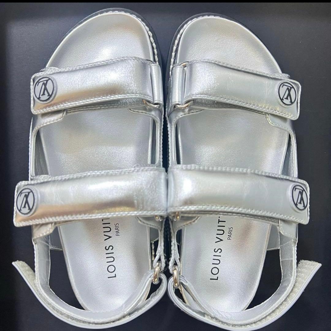 LOUIS VUITTON シルバー ストラップサンダル 36