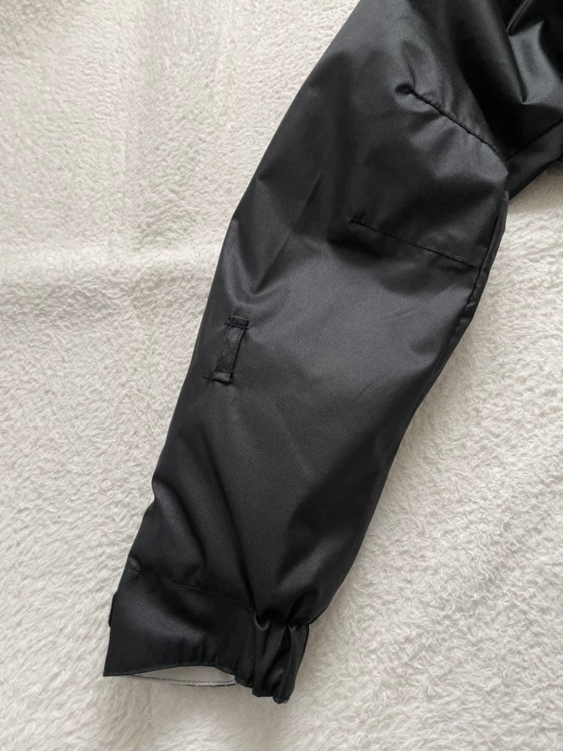 サロモン　SALOMON 中綿ジャケット　Lサイズ