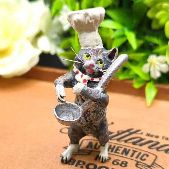 ヴィエナブロンズ コールドペイント 擬人化した猫 コック 調理師