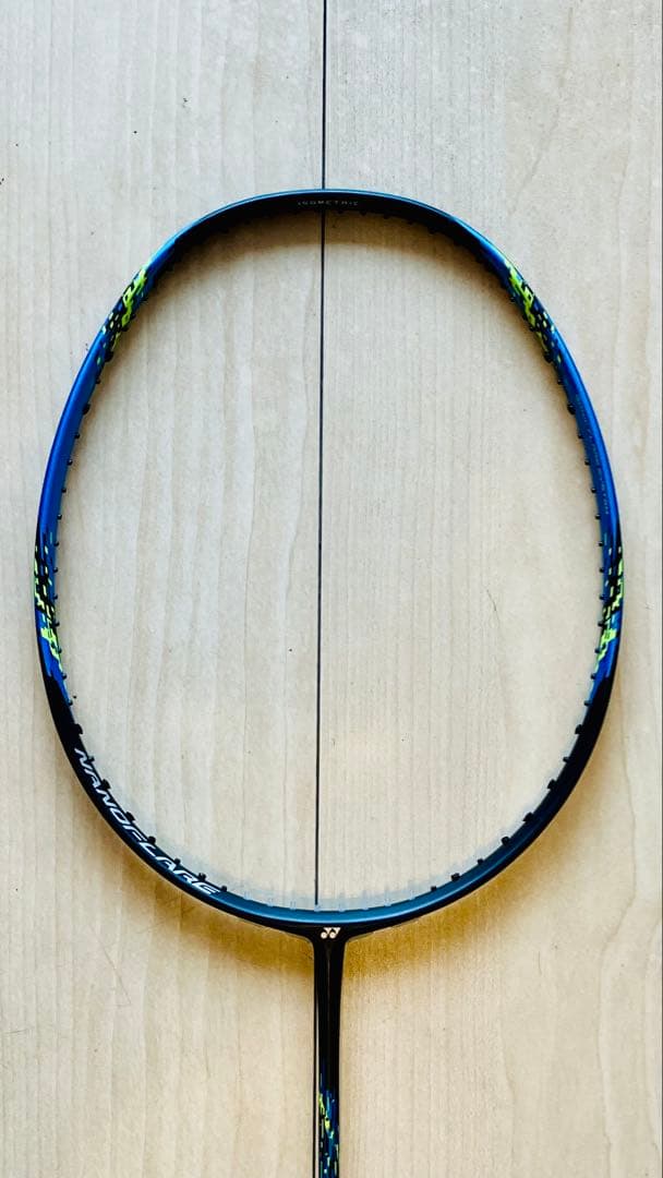 YONEX（ヨネックス） ナノフレア７００　バドミントンラケット　２本